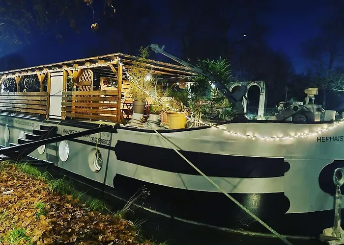 ספינת מלון Peniche De Charme Avec Jacuzzi Sur Canal Du Midi *