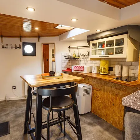 Botel Péniche De Charme Avec Jacuzzi Sur Canal Du Midi Tolosa