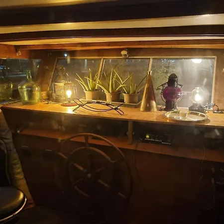 Botel Peniche De Charme Avec Jacuzzi Sur Canal Du Midi Toulouse